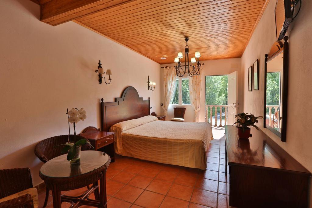 Hotel Rural Noguera De La Sierpe Arroyo Frio Eksteriør billede